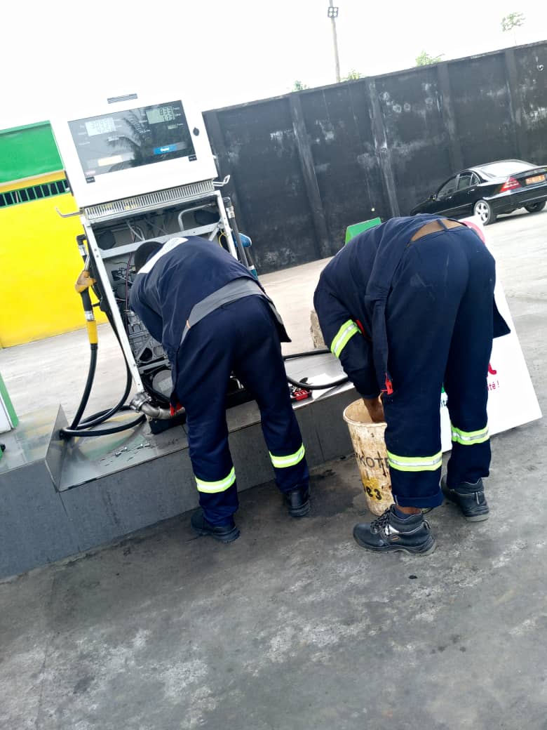 Intervention électrotechnique en station-service par Multitech Consulting